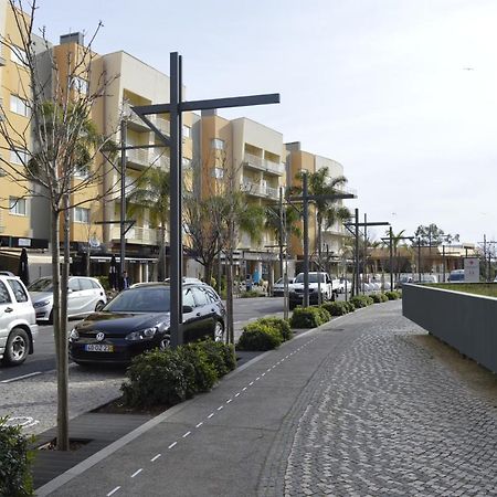 Apartamento Proximo Da Marina Vilamoura C/Piscina E Estacionamento Exterior photo